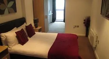 Hotel Woodlock Apartments Leeds