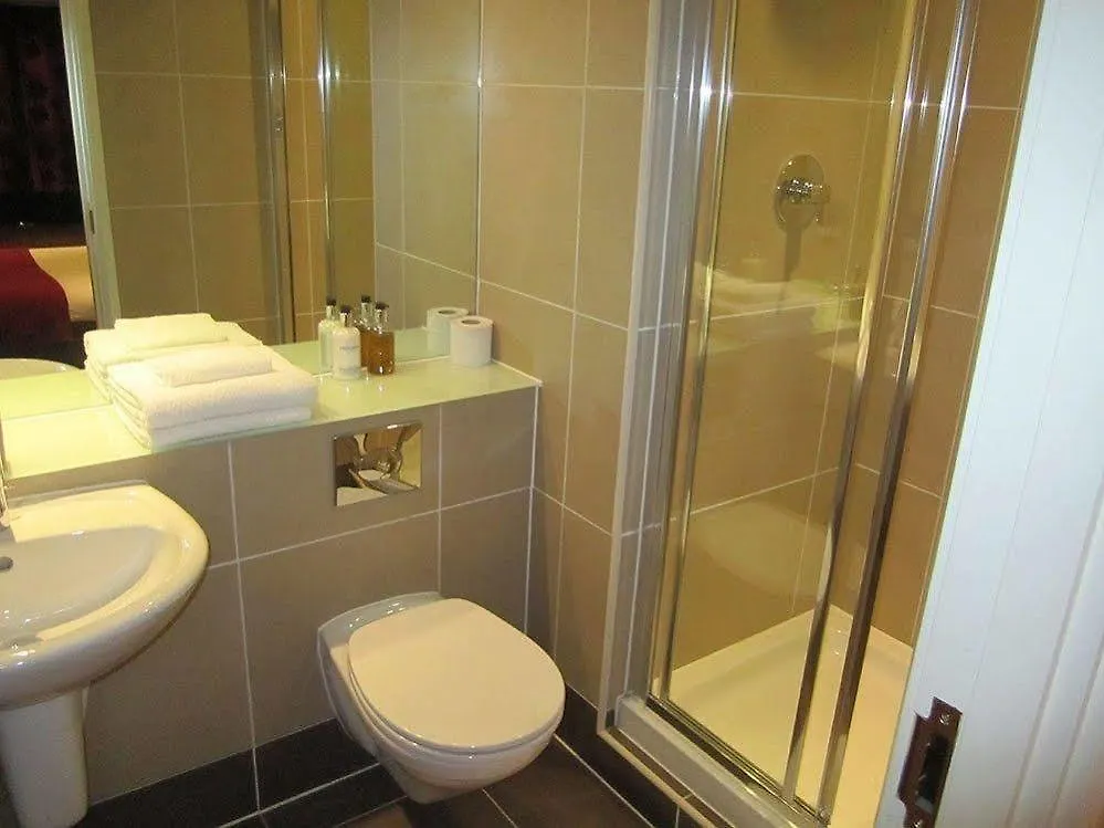 Hotel Woodlock Apartments Leeds  United Kingdom